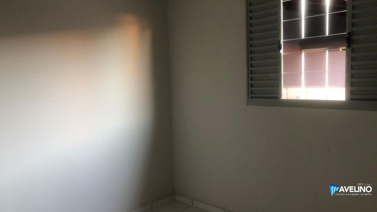Imagem Casa com 3 Quartos à Venda, 113 m² em Conjunto Residencial Recanto Dos Rouxinóis - Campo Grande