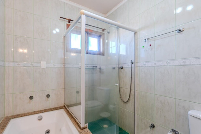 Imagem Casa com 4 Quartos à Venda, 202 m² em Ipanema - Porto Alegre Imagem Casa com 4 Quartos à Venda, 202 m² em Ipanema - Porto Alegre