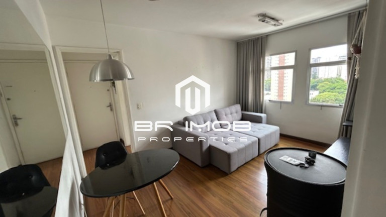 Imagem Imóvel com 2 Quartos para Alugar, 90 m² em Vila Olímpia - São Paulo Imagem Imóvel com 2 Quartos para Alugar, 90 m² em Vila Olímpia - São Paulo