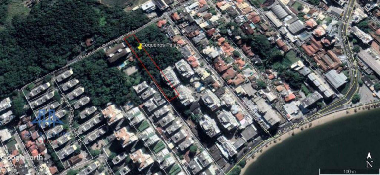 Terreno à Venda, 4.257 m² em Coqueiros - Florianópolis