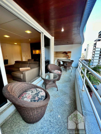 Imagem Apartamento com 4 Quartos à Venda, 151 m² em Centro - Florianópolis Imagem Apartamento com 4 Quartos à Venda, 151 m² em Centro - Florianópolis