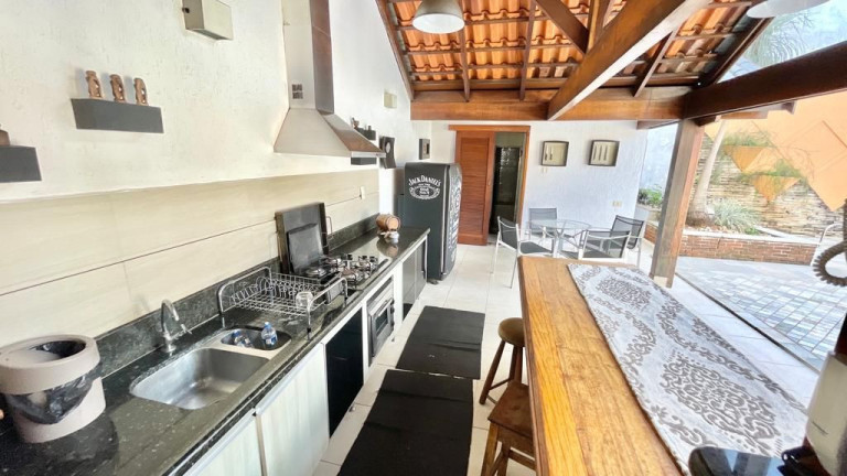 Imagem Casa com 3 Quartos para Alugar, 530 m² em Parque Do Lago Juliana - Londrina Imagem Casa com 3 Quartos para Alugar, 530 m² em Parque Do Lago Juliana - Londrina