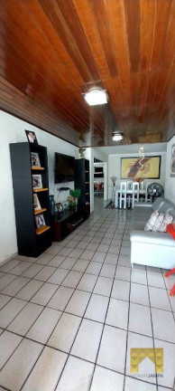 Imagem Casa com 4 Quartos à Venda ou Locação, 221 m² em Manaíra - João Pessoa Imagem Casa com 4 Quartos à Venda ou Locação, 221 m² em Manaíra - João Pessoa