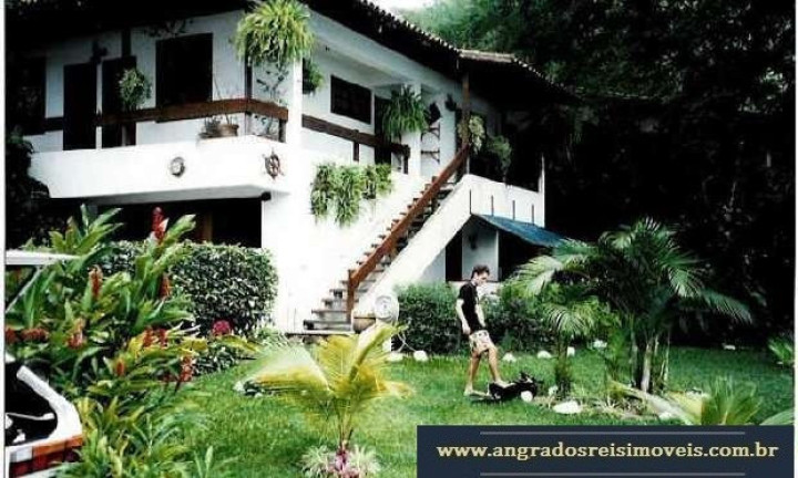 Imagem Sobrado com 6 Quartos à Venda, em Ponta Do Sapê (cunhambebe) - Angra Dos Reis Imagem Sobrado com 6 Quartos à Venda, em Ponta Do Sapê (cunhambebe) - Angra Dos Reis