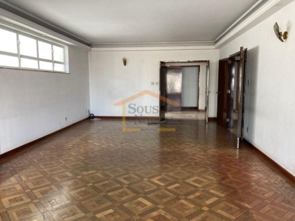 Imagem Sobrado com 3 Quartos à Venda ou Locação, 640 m² em Santana - São Paulo Imagem Sobrado com 3 Quartos à Venda ou Locação, 640 m² em Santana - São Paulo