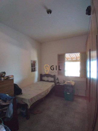 Imagem Casa com 3 Quartos à Venda, 189 m² em Parque Santo Antônio - Jacareí Imagem Casa com 3 Quartos à Venda, 189 m² em Parque Santo Antônio - Jacareí