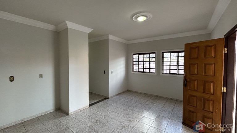 Imagem Casa com 3 Quartos para Alugar, 100 m² em Jardim Recanto - Patos De Minas Imagem Casa com 3 Quartos para Alugar, 100 m² em Jardim Recanto - Patos De Minas