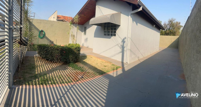 Imagem Casa de Condomínio com 2 Quartos à Venda, 75 m² em Parque Residencial Rita Vieira - Campo Grande