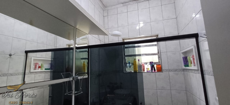 Imagem Casa com 3 Quartos à Venda,  em 33 - Praia Grande 