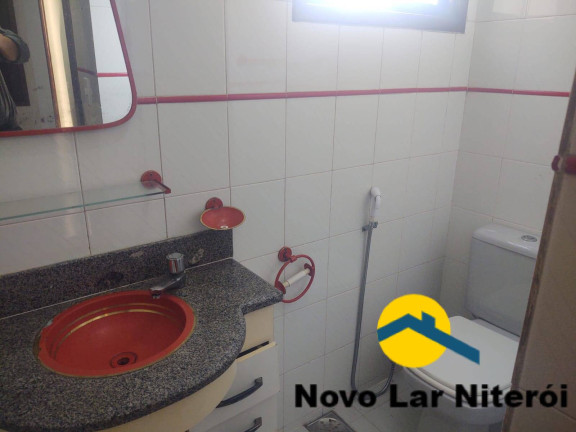 Imagem Casa com 3 Quartos à Venda, 250 m² em Centro - São Gonçalo Imagem Casa com 3 Quartos à Venda, 250 m² em Centro - São Gonçalo