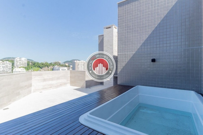 Imagem Cobertura com 4 Quartos à Venda, 201 m² em Laranjeiras - Rio De Janeiro Imagem Cobertura com 4 Quartos à Venda, 201 m² em Laranjeiras - Rio De Janeiro