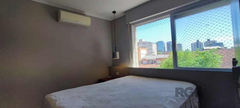 Imagem Apartamento com 1 Quarto à Venda, 44 m² em Menino Deus - Porto Alegre Imagem Apartamento com 1 Quarto à Venda, 44 m² em Menino Deus - Porto Alegre