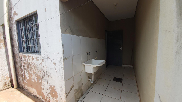 Imagem Casa com 2 Quartos à Venda, 68 m² em Jardim São Conrado - Campo Grande