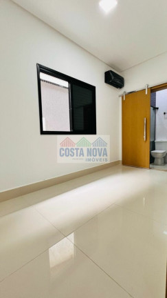 Imagem Casa com 3 Quartos à Venda, 116 m² Imagem Casa com 3 Quartos à Venda, 116 m²