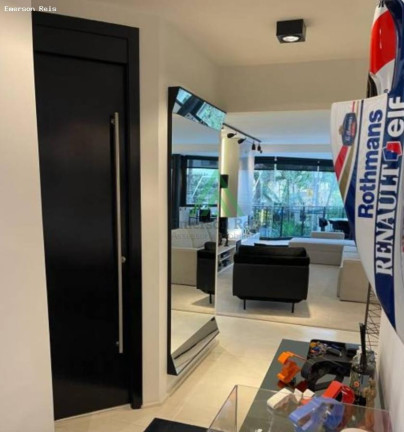 Imagem Apartamento com 2 Quartos à Venda, 247 m² em Aclimação - São Paulo