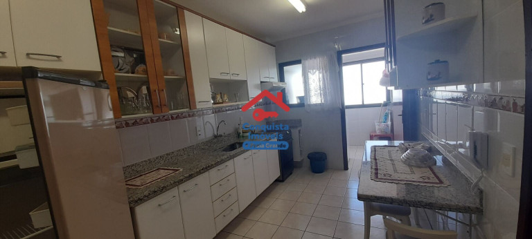 Imagem Apartamento com 2 Quartos à Venda, 100 m² em Guilhermina - Praia Grande