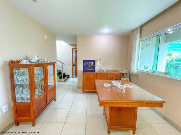 Imagem Casa com 3 Quartos à Venda, 320 m² em Interlagos - Vila Velha
