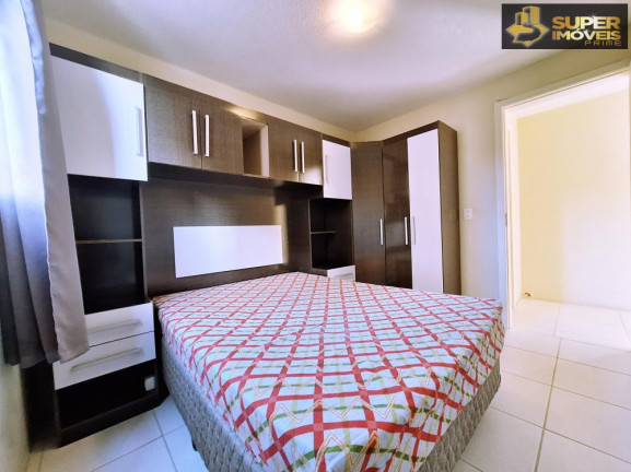 Imagem Apartamento com 2 Quartos para Alugar, 42 m² em Três Vendas - Pelotas