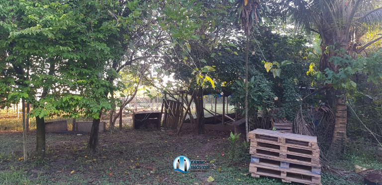 Imagem Imóvel com 2 Quartos à Venda, 110 m² em Capivari - Duque De Caxias