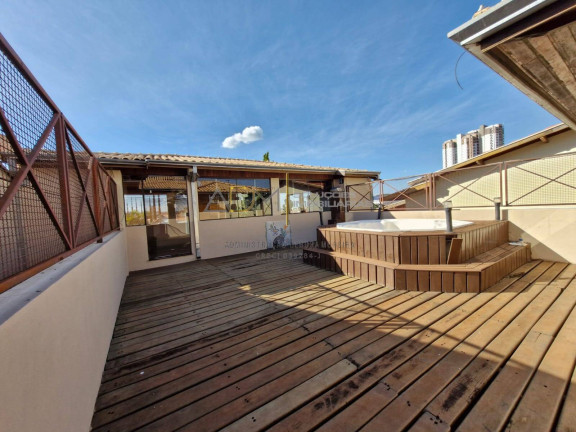 Imagem Casa com 3 Quartos à Venda, 300 m² em Chácara Floresta - Botucatu Imagem Casa com 3 Quartos à Venda, 300 m² em Chácara Floresta - Botucatu