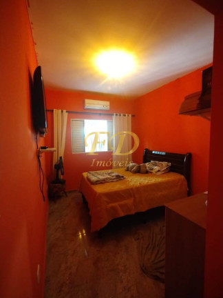 Imagem Casa com 2 Quartos à Venda, 350 m² em Mairiporã Imagem Casa com 2 Quartos à Venda, 350 m² em Mairiporã