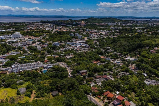 Imagem Terreno à Venda, 10.247 m² em Vila Nova - Porto Alegre Imagem Terreno à Venda, 10.247 m² em Vila Nova - Porto Alegre