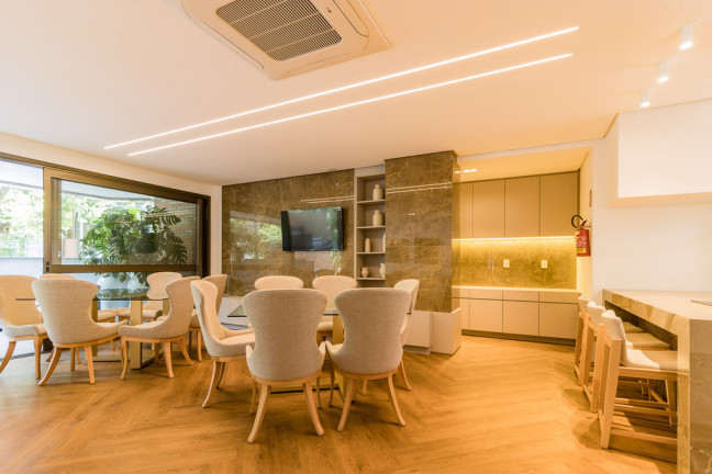 Imagem Apartamento com 3 Quartos à Venda, 323 m² em Rio Branco - Porto Alegre Imagem Apartamento com 3 Quartos à Venda, 323 m² em Rio Branco - Porto Alegre