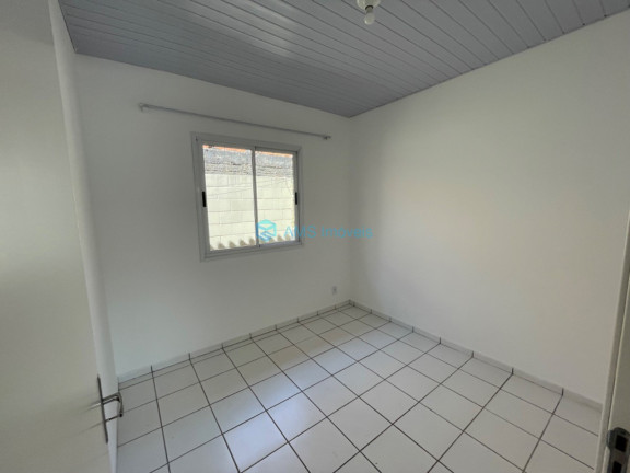 Imagem Casa com 2 Quartos à Venda, 41 m² em Olaria - Canoas Imagem Casa com 2 Quartos à Venda, 41 m² em Olaria - Canoas