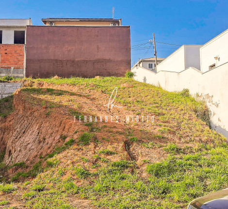 Terreno em Condomínio à Venda, 300 m² em Chacur - Várzea Paulista