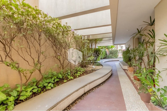 Imagem Apartamento com 2 Quartos à Venda, 45 m² em Aclimação - São Paulo