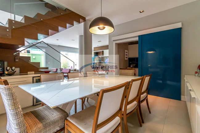 Imagem Casa com 4 Quartos à Venda, 595 m² em Humaitá - Rio De Janeiro