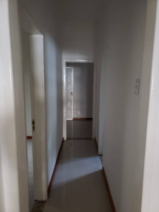 Imagem Casa com 4 Quartos à Venda, em Centro - Campos Dos Goytacazes Imagem Casa com 4 Quartos à Venda, em Centro - Campos Dos Goytacazes