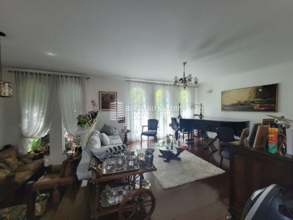 Imagem Sobrado com 3 Quartos à Venda, 274 m² em Bosque Da Saúde - São Paulo Imagem Sobrado com 3 Quartos à Venda, 274 m² em Bosque Da Saúde - São Paulo