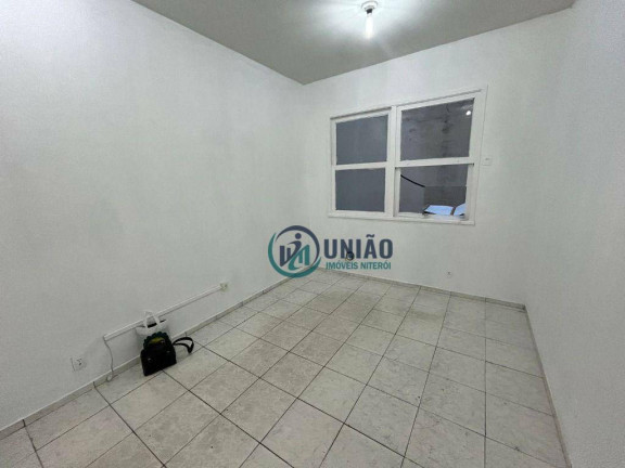 Sala Comercial à Venda, 28 m² em Centro - Niterói