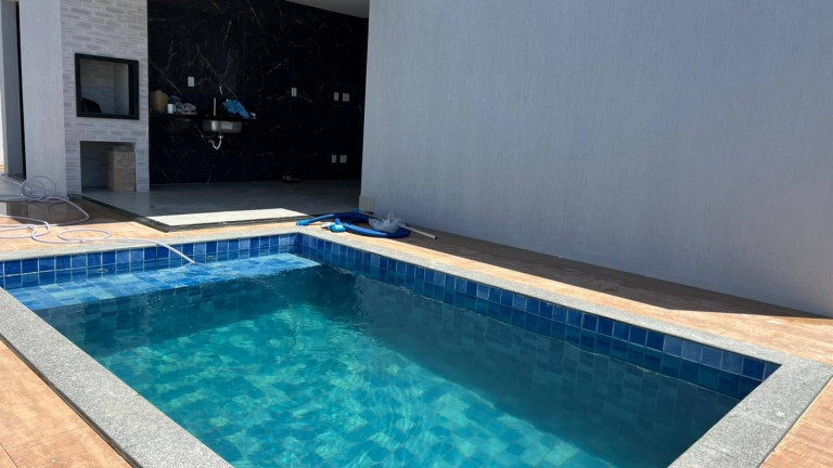 Imagem Casa com 3 Quartos à Venda, 150 m² em Centro - Barra Dos Coqueiros Imagem Casa com 3 Quartos à Venda, 150 m² em Centro - Barra Dos Coqueiros