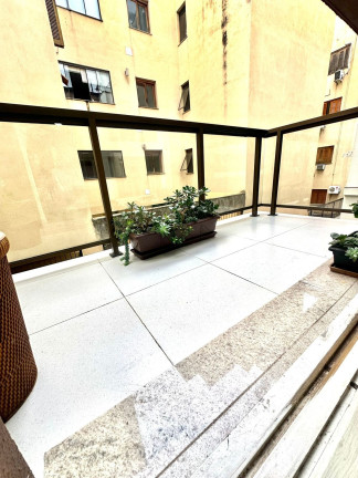 Imagem Imóvel com 2 Quartos à Venda, 65 m² em Petrópolis - Porto Alegre