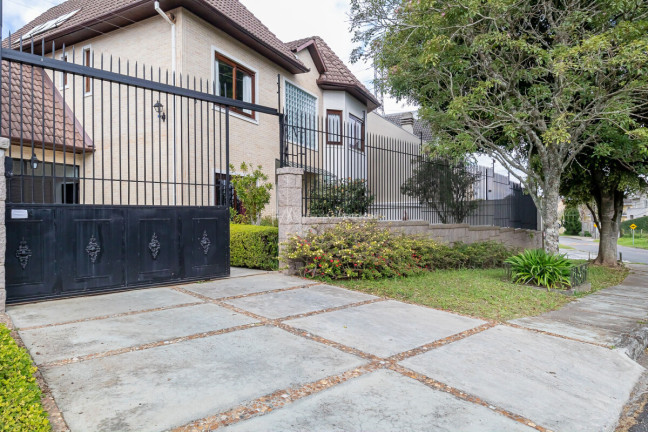 Imagem Casa com 5 Quartos à Venda, 401 m² em Santa Felicidade - Curitiba