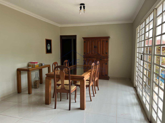 Imagem Casa com 3 Quartos à Venda, em Cidade Jardim - Pirassununga Imagem Casa com 3 Quartos à Venda, em Cidade Jardim - Pirassununga