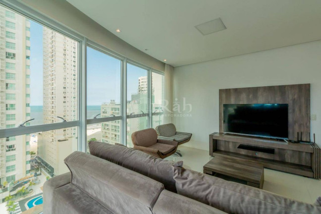 Imagem Apartamento com 3 Quartos à Venda, 151 m² em Centro - Balneário Camboriú Imagem Apartamento com 3 Quartos à Venda, 151 m² em Centro - Balneário Camboriú