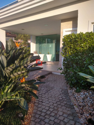 Imagem Casa com 3 Quartos à Venda, 170 m² em Saguaçu - Joinville Imagem Casa com 3 Quartos à Venda, 170 m² em Saguaçu - Joinville