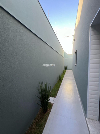 Imagem Casa com 3 Quartos à Venda, 167 m² Imagem Casa com 3 Quartos à Venda, 167 m²