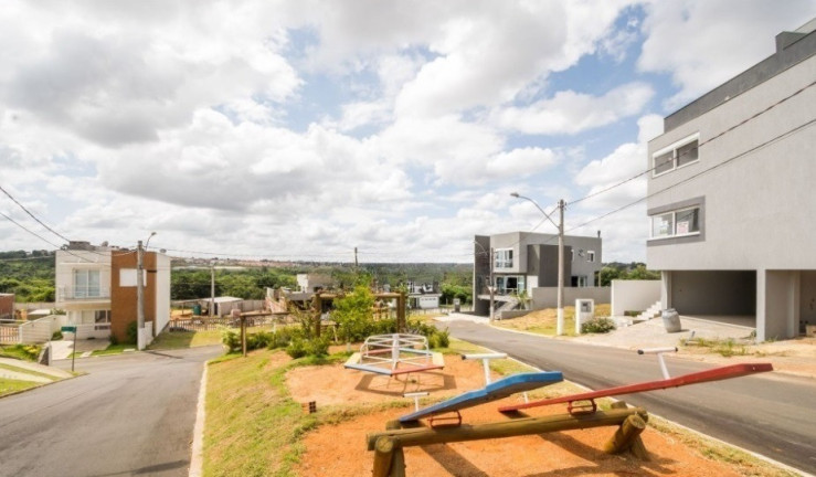 Imagem Terreno à Venda, 150 m² em Mário Quintana - Porto Alegre Imagem Terreno à Venda, 150 m² em Mário Quintana - Porto Alegre