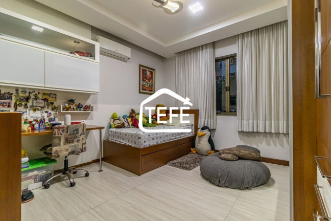 Imagem Apartamento com 3 Quartos à Venda, 182 m² em Copacabana - Rio De Janeiro Imagem Apartamento com 3 Quartos à Venda, 182 m² em Copacabana - Rio De Janeiro