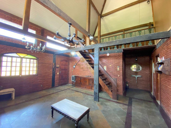 Imagem Casa com 4 Quartos à Venda, 200 m² em Iucas - Teresópolis Imagem Casa com 4 Quartos à Venda, 200 m² em Iucas - Teresópolis