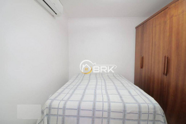 Imagem Casa com 2 Quartos à Venda, 120 m² em Vila Carrão - São Paulo