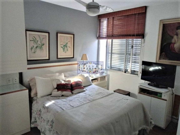 Imagem Apartamento com 3 Quartos à Venda, 110 m² em Lagoa - Rio De Janeiro Imagem Apartamento com 3 Quartos à Venda, 110 m² em Lagoa - Rio De Janeiro