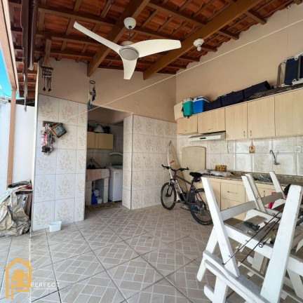 Imagem Casa com 4 Quartos à Venda, 200 m² em Jardim Ana Emilia - Taubaté Imagem Casa com 4 Quartos à Venda, 200 m² em Jardim Ana Emilia - Taubaté