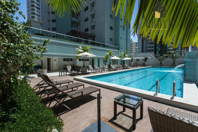Imagem Apartamento com 3 Quartos à Venda, 217 m² em Centro - Balneário Camboriú