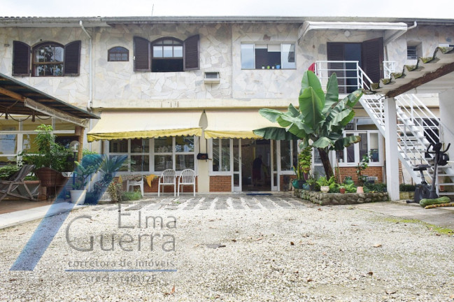 Imagem Casa com 9 Quartos à Venda, 600 m² em Jardim Samambaia - Ubatuba