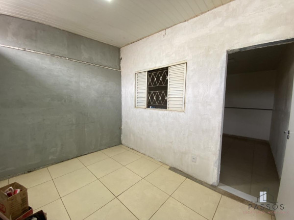 Imagem Casa com 3 Quartos à Venda, 128 m² Imagem Casa com 3 Quartos à Venda, 128 m²